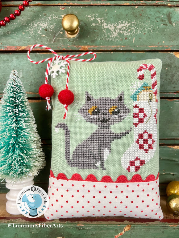 A Purr-fect Christmas by Luminous Fiber Arts Cross Stitch Pattern